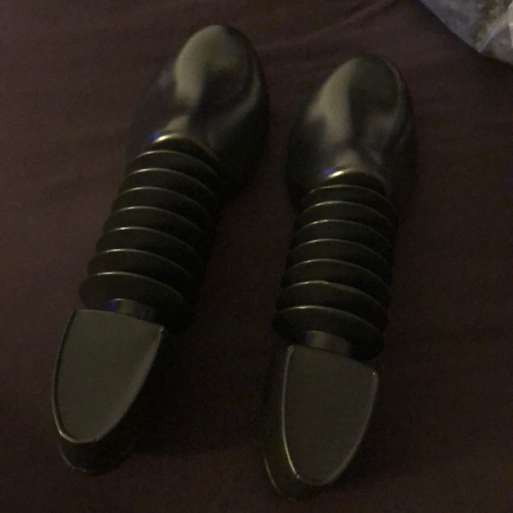 Shoe trees - Picture 5 of 5